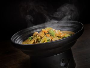 vegetable thai yellow curry
gf/v
mixed vegetables. yellow curry. thai basil. at Inchin's Bamboo Garden in Cleveland