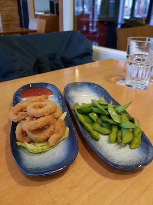Vegane Calamari und Edamame at Sampan in Frankfurt
