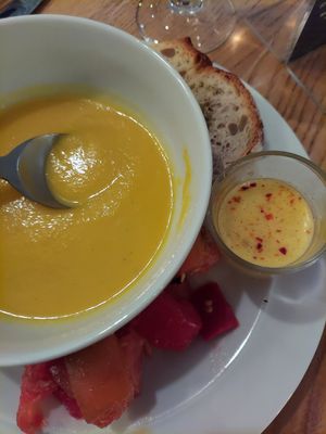 Carrot soup at daTerra - Baixa in Porto