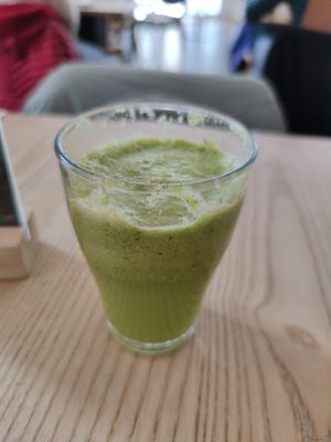 Green Clean Juice - Totally recommended at daTerra - Baixa in Porto