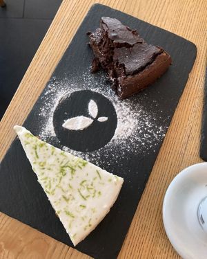 lime "cheesecake" at daTerra - Baixa in Porto