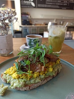 Breakfast at daTerra - Baixa in Porto