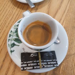 Organic coffee (1,00€) at daTerra - Baixa in Porto