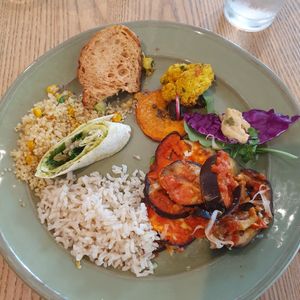 Vegan buffet at daTerra - Baixa in Porto