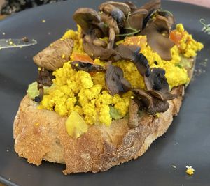 Tosta da terra  at daTerra - Baixa in Porto