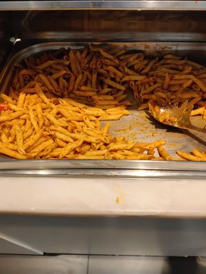 Pasta with tomato sauce at daTerra - Baixa in Porto