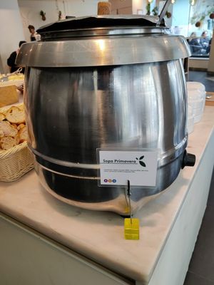 Spring soup at daTerra - Baixa in Porto