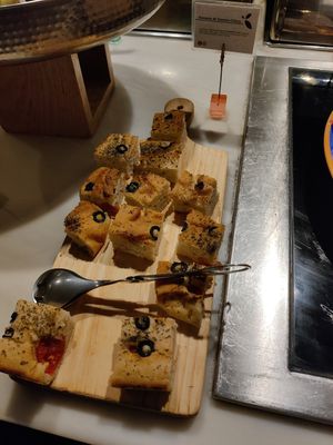 Focaccia at daTerra - Baixa in Porto