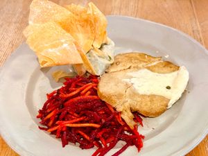 Seconds anyone???  :D at daTerra - Baixa in Porto