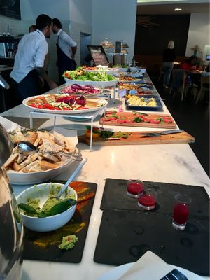 Vegan buffet  at daTerra - Baixa in Porto