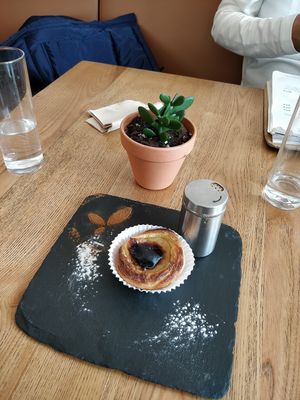 Pastelzinho de Belém at daTerra - Baixa in Porto