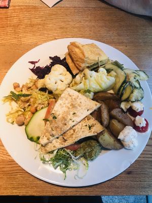 Buffet food at daTerra - Baixa in Porto