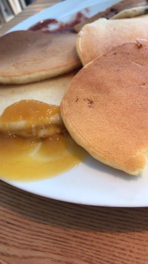 Pancakes: plain, gluten free, chocolate  at daTerra - Baixa in Porto