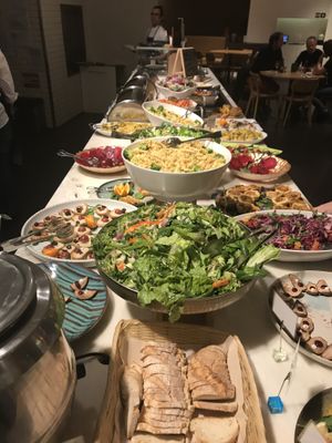 Vegan buffet 🌱  at daTerra - Baixa in Porto