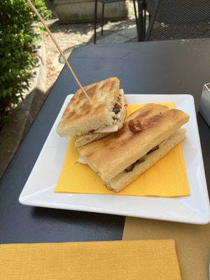   at Caffe & Caffe in Como