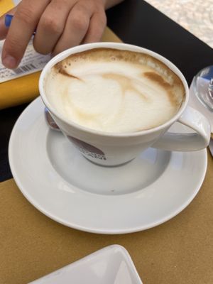 Cappuccino with almond milk  at Caffe & Caffe in Como