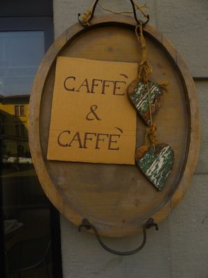 Caffè e Caffè at Caffe & Caffe in Como