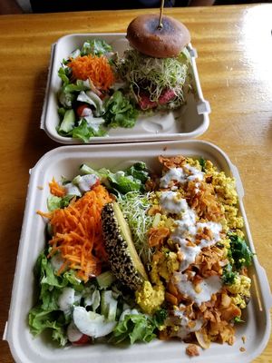 Da Scrambler (bottom) / kolossal burger (top) at Ai Love Nalo in Waimanalo