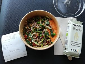 A medium salad, bread included (it was finished so I got corn crackers ) at BRU - EXKi - TA in Zaventem