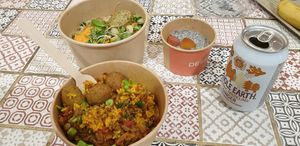 Vegan salade, falafel bowl, apricot chia dessert, ginger beer at BRU - EXKi - TA in Zaventem