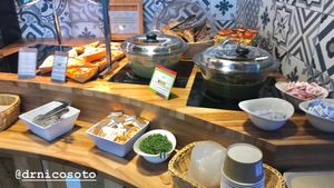 Non vegan soup and bread at BRU - EXKi - TA in Zaventem