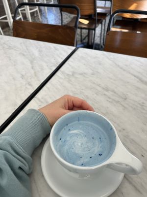 Interessanter Geschmack, aber viel zu überteuert   at Cafe Gratitude in San Diego