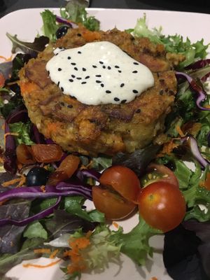 Hamburguesa de sarraceno y setas.  at Bambú in Vigo