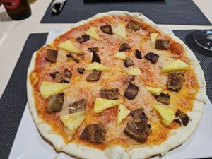 Bacon and pineapple pizza. at Bambú in Vigo
