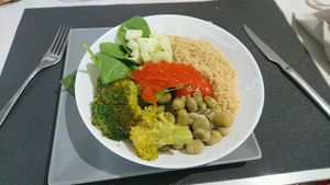 Buddha bowl at Bambú in Vigo