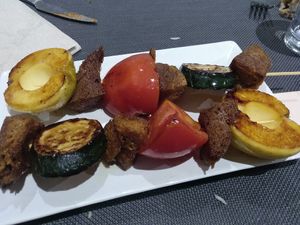 Seitan + vegetable brochette at Bambú in Vigo