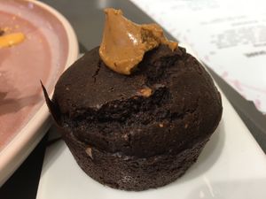 Chocolate muffin at Väcka in Barcelona
