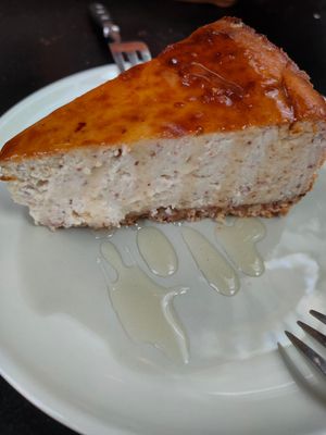 Cheesecake at Väcka in Barcelona