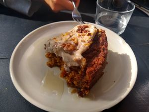 Carrot cake at Väcka in Barcelona
