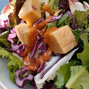 Ensalada at Väcka in Barcelona