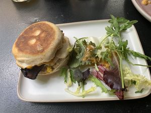 Burger at Väcka in Barcelona