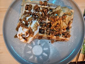 Mr. Walnut waffle with pistachio ice cream at Eisschmiede - Manufaktur fur Genuss in Dusseldorf