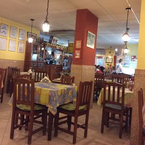 inside  at L'Oasis Italiana in Armacao De Pera