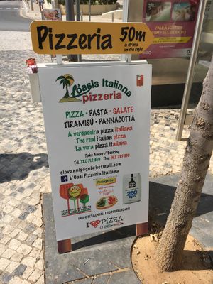 This way please  at L'Oasis Italiana in Armacao De Pera