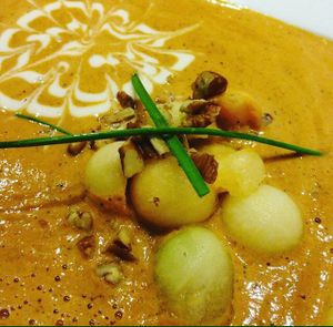 red pepper soup at Nümen in Merida