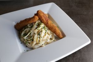 Vegan Fetuccini Alfredo at Nümen in Merida