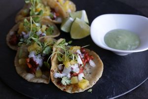 Seitán "Pastor" style tacos at Nümen in Merida