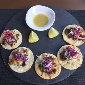 Tacos de castacan (carnitas) at Nümen in Merida