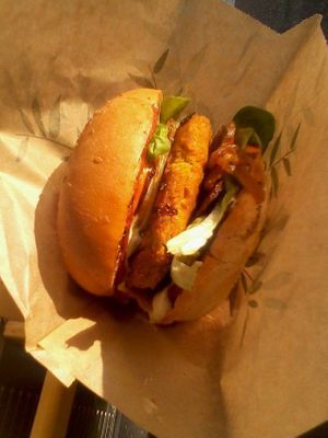 Sweet potatoe burger at La Pause Verte in Aubenas