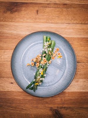 Asparagus at TIAN Bistro am Spittelberg in Vienna