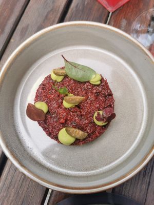 Their signature vegan tartare at TIAN Bistro am Spittelberg in Vienna