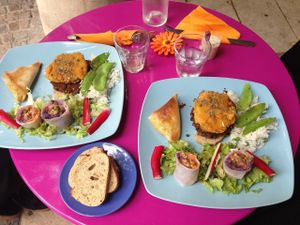 lunch time! at GRRRfood in Serignan