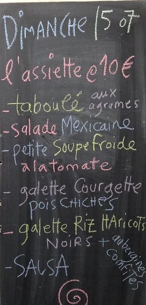 typical menu....before dessert  at GRRRfood in Serignan
