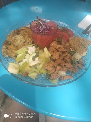 Assiette du jour 17/07 at GRRRfood in Serignan