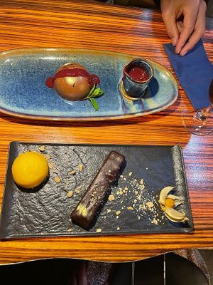 Vegan Snickers met mango sorbet: delicious!! at Clear Head - Lehka Hlava in Prague