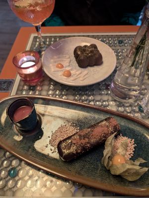 snickers and chocolate mousse (with chili) at Clear Head - Lehka Hlava in Prague